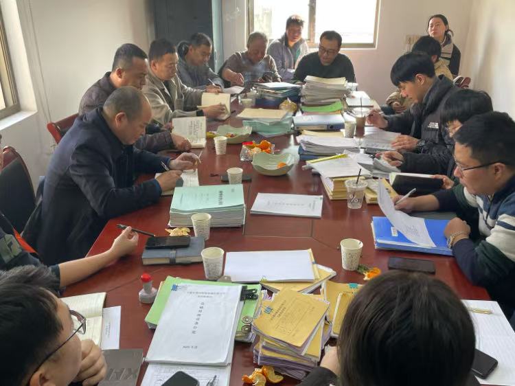 8d5eca65c4ea0fe82580b1acd6a26bc1.jpg 8d5eca65c4ea0fe82580b1acd6a26bc1.jpg